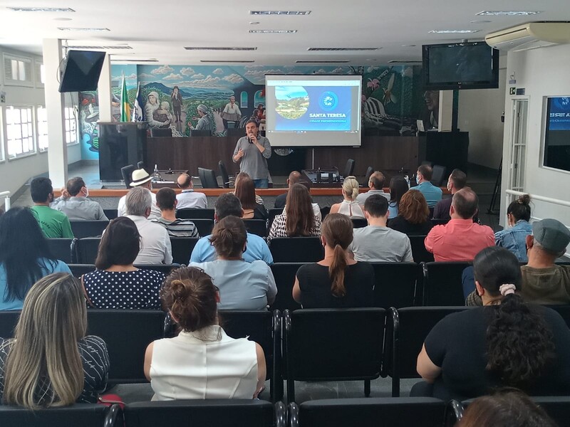 Santa Teresa implementa o Programa Cidade Empreendedora 