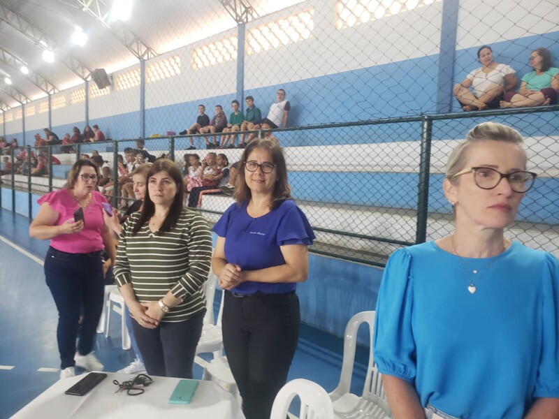 Jogos Estudantis de Santa Teresa reúne alunos da Rede Municipal de Ensino
