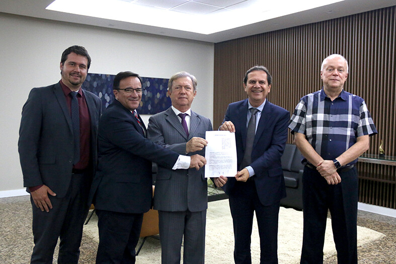TJES firma convênio com o município de Santa Teresa para promover a digitalização de processos físicos